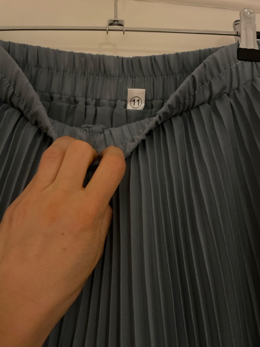 Pantaloni: Tolle Plisseehose graublau – Usato da Bern venduto da mymo01 2