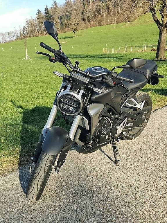 Strasse: HONDA CBR 300 – Gebraucht aus Uerzlikon von schneeschue 3