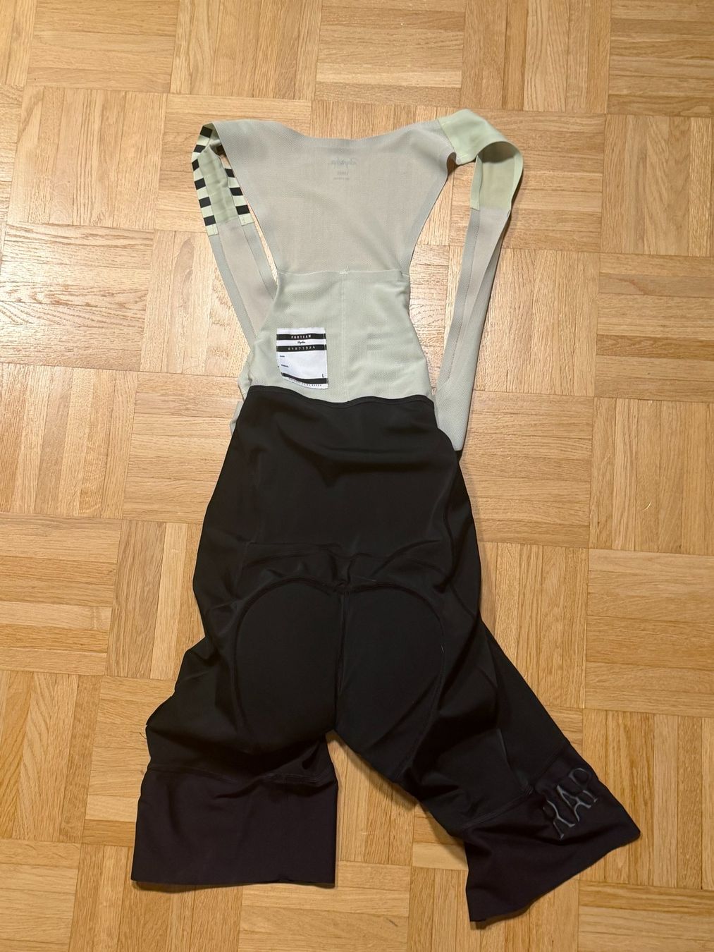 Rapha Hosen: Rapha Pro Team Bib – Gebraucht aus Rheinfelden von DA__RIO 1