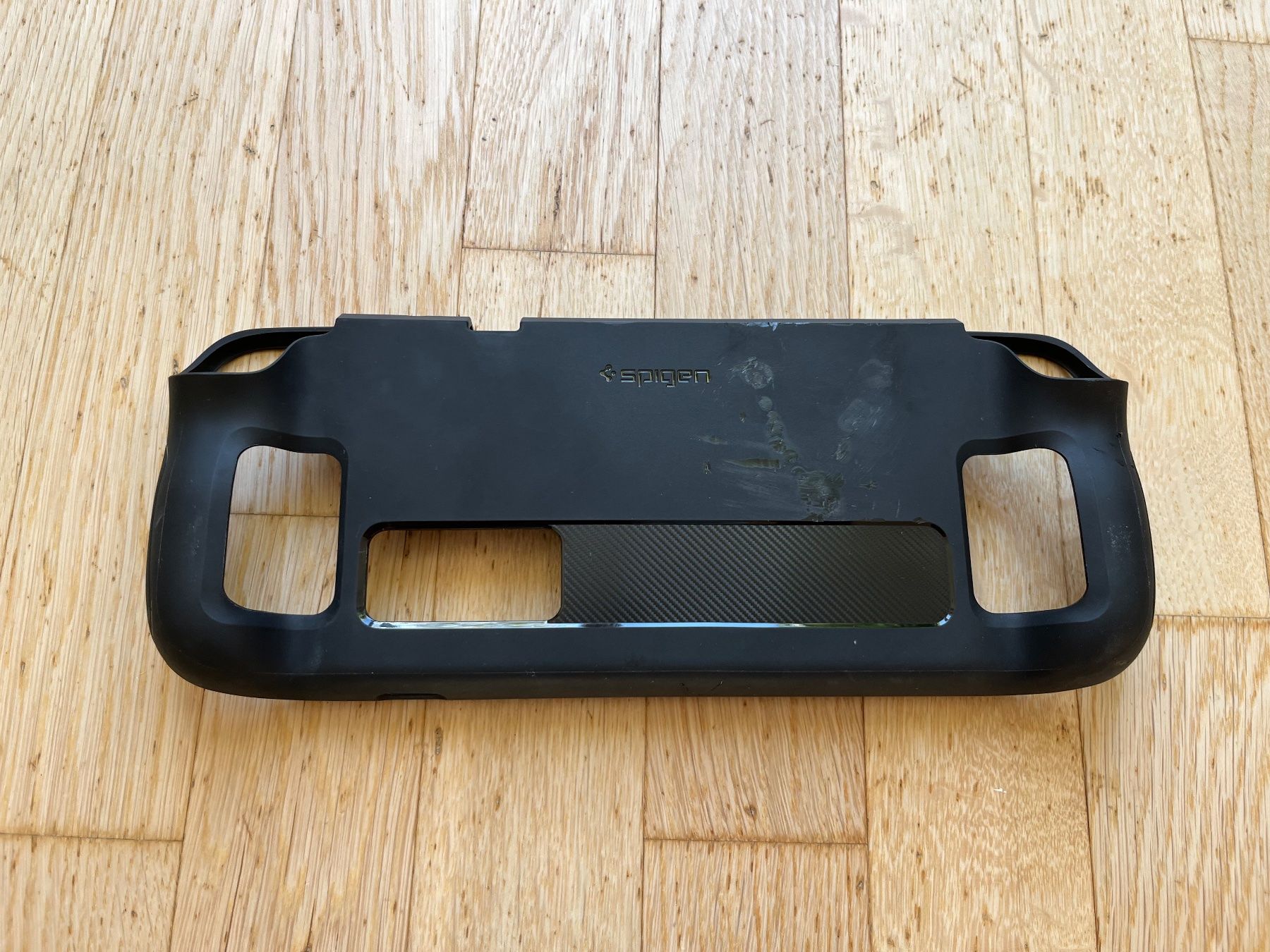 Spigen Custodie protettive: Spigen Rugged Armor – Steam Deck Hülle – mit Kratzer – Usato da Basel venduto da Laserjay 1