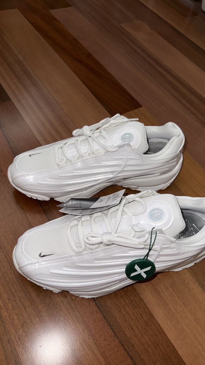 Nike Scarpe da uomo: Nike Nocta Hot step 2 44.5 – Nuovo e nell'imballaggio originale da Giubiasco venduto da Miha_buying