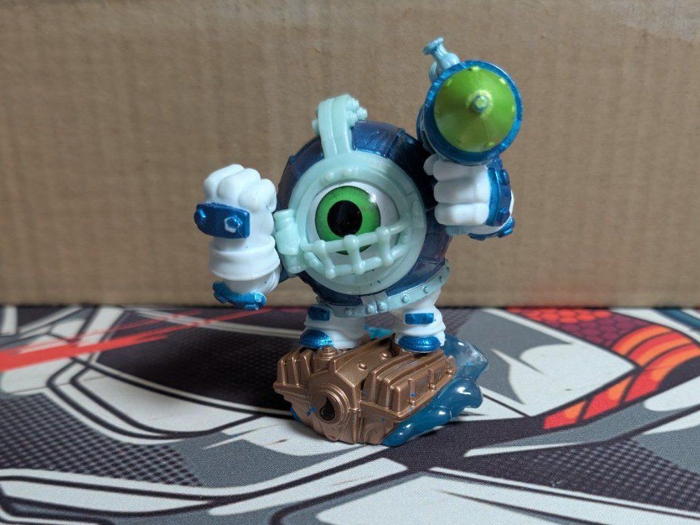 Statuette: Skylanders: SuperChargers: Dive-Clops – Usato da Ennetmoos venduto da ale.cannabona