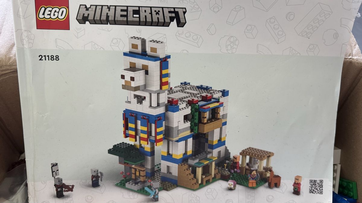 Lego Kit di costruzioni: Lego Minecraft 21188 – Usato da Knonau venduto da yuz_px92
