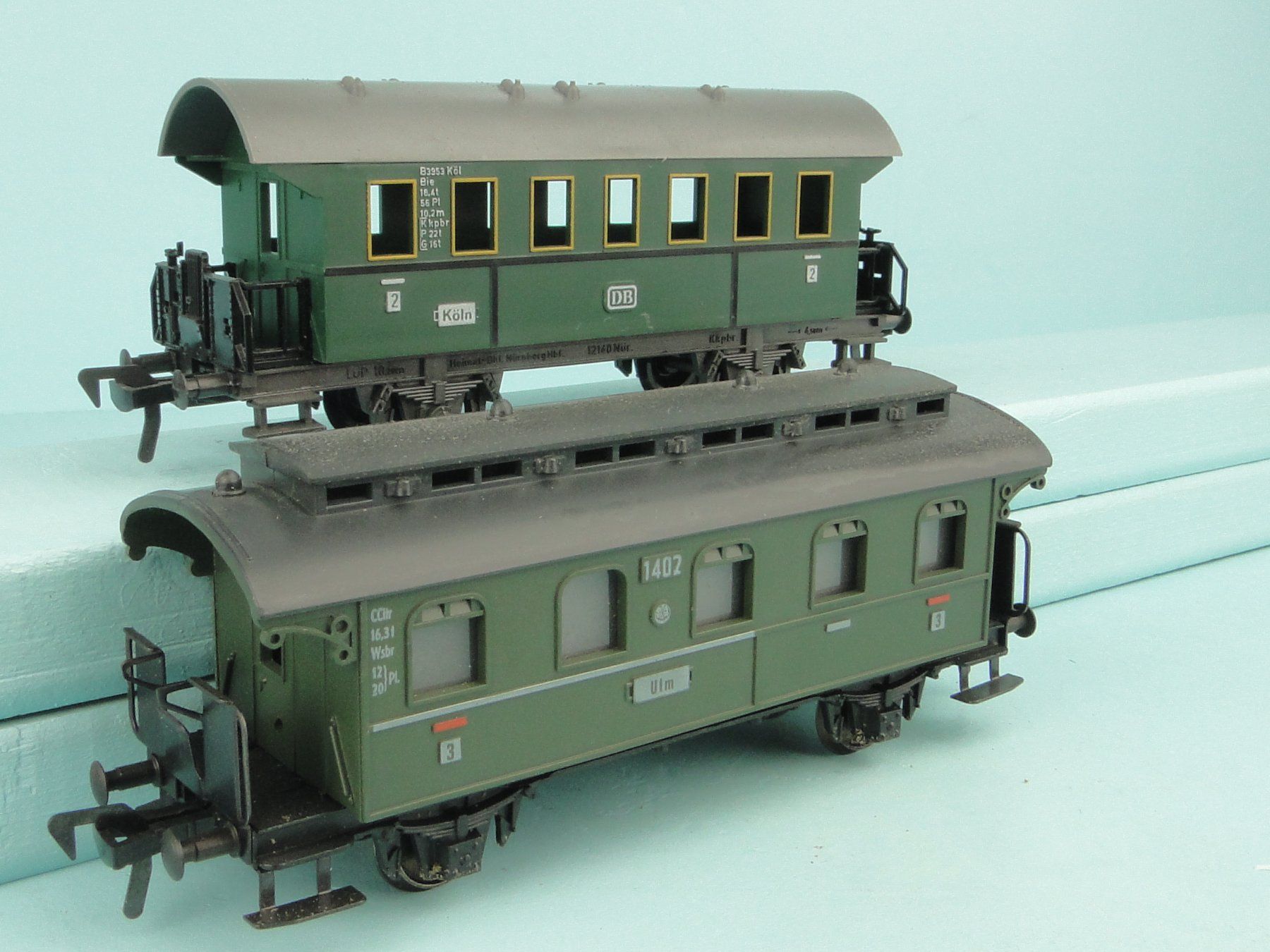 Fleischmann Modelleisenbahnen: Fleischmann 3 X Länderbahn  Wagen – Gebraucht aus Bülach von cann11 3