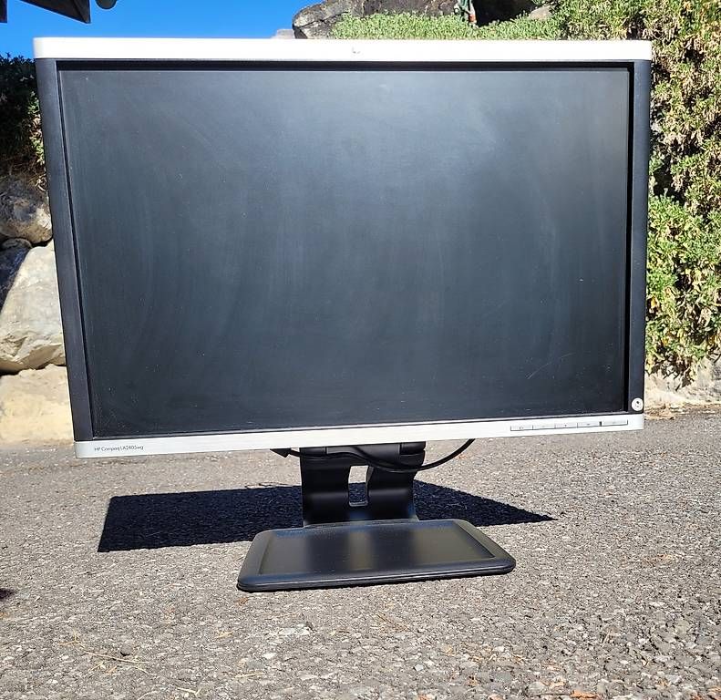 Monitor: Monitor HP Compaq LA2405wg – Usato da Brienz BE venduto da falbabella