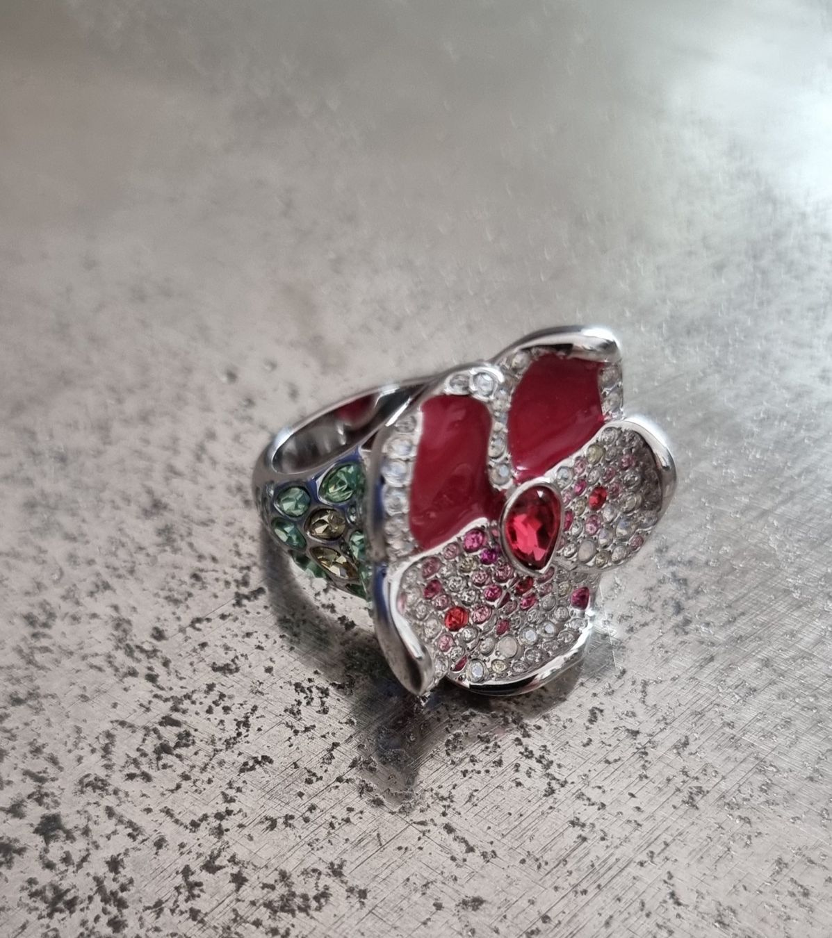 Swarovski Anelli: ORIGINAL Swarovski Ring Gr. 52 – Nuovo (secondo la descrizione) da Frauenfeld venduto da Bleeddragon 4