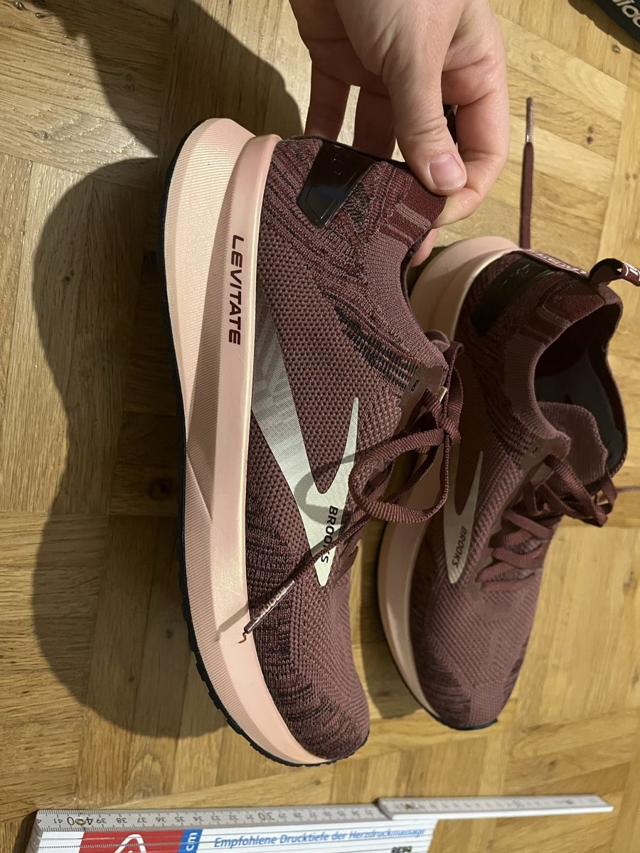 Brooks Scarpe da donna: Brooks Levitate wie neu, Grösse 40 – Usato da Thun venduto da bvle_68 2
