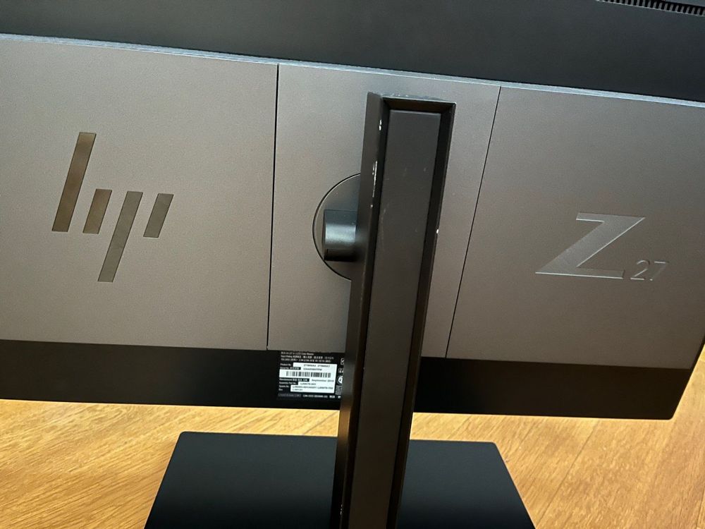 HP Z27 27inch 4K UHD Display Kaufen auf Ricardo