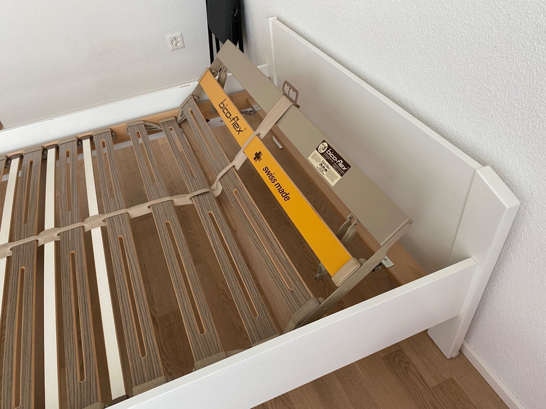 Komplette Schlafzimmer Mit Lattenrost Und Matratze