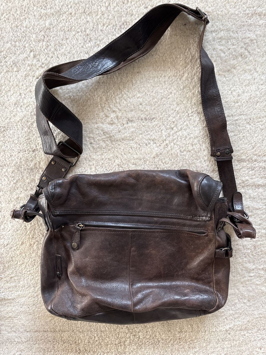 Aunts & Uncles Borse: aunts&uncles Vintage Leder Umhängetasche – Usato da Zürich venduto da wei_8n2l 5