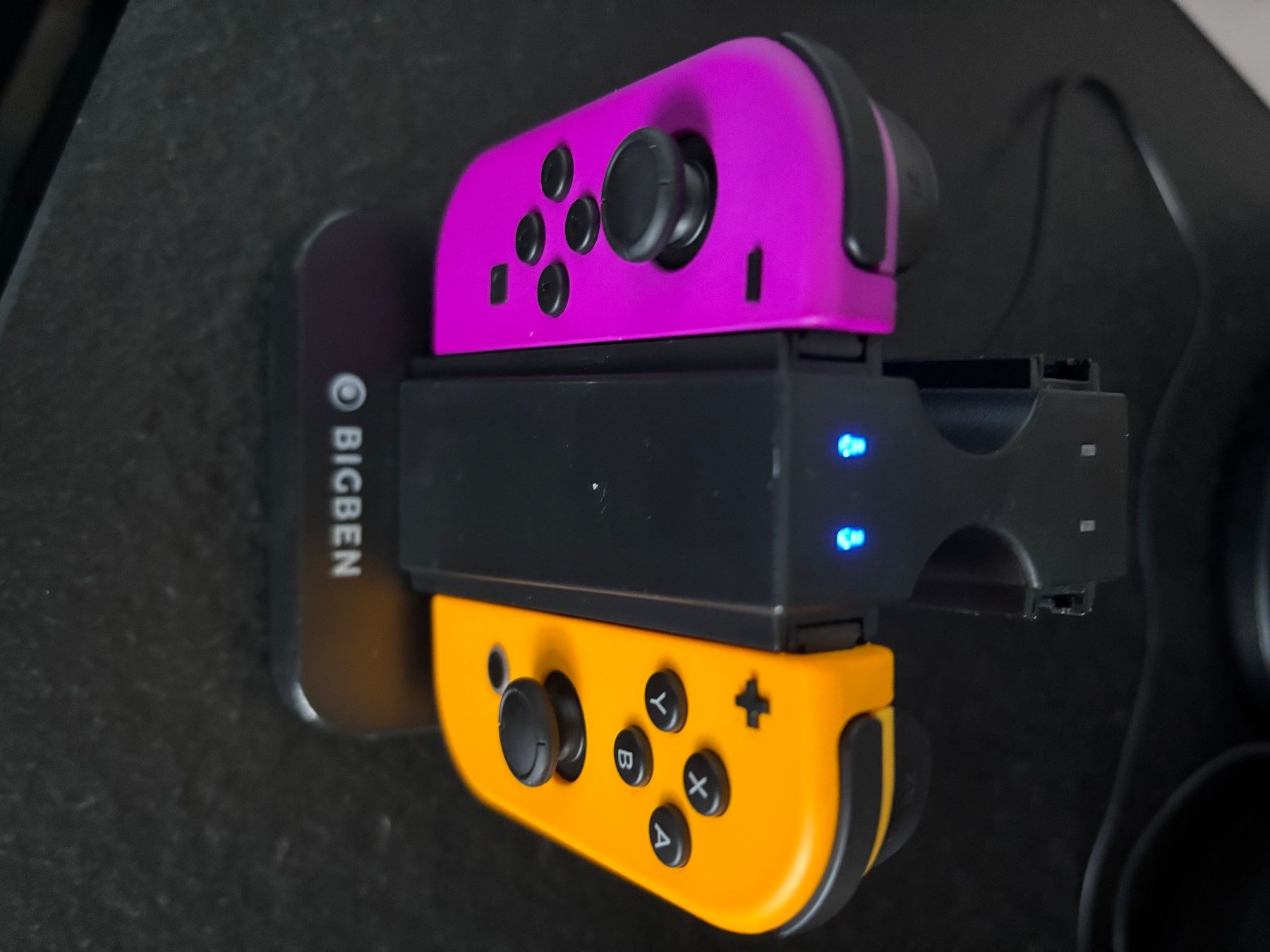 Nintendo Giochi: nintendo switch spiel mit controller und ladestation – Usato da Buch am Irchel venduto da Nanuk84 2