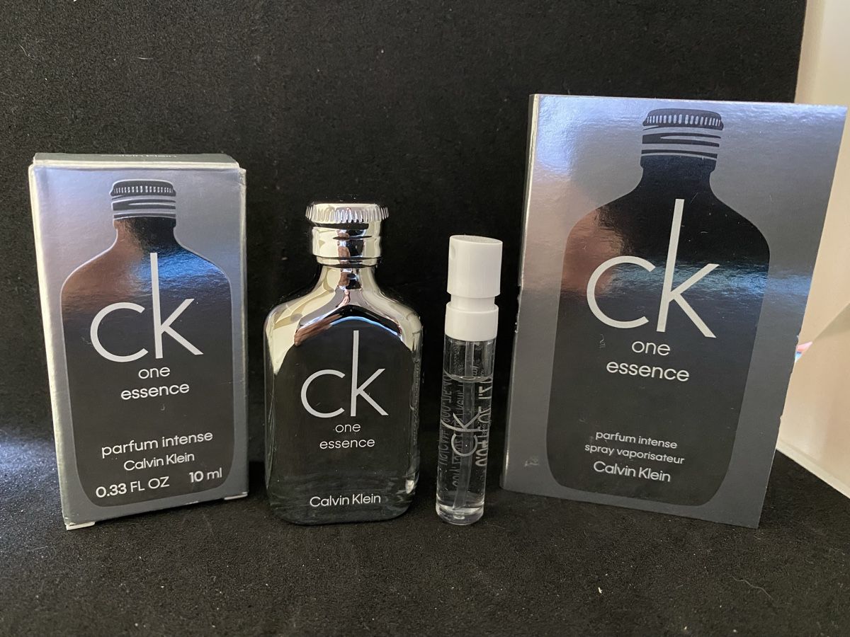 Calvin Klein Profumi & Eau de Toilette: Miniatures CK one Essence – Nuovo e nell'imballaggio originale da Bouveret venduto da wes_7zll
