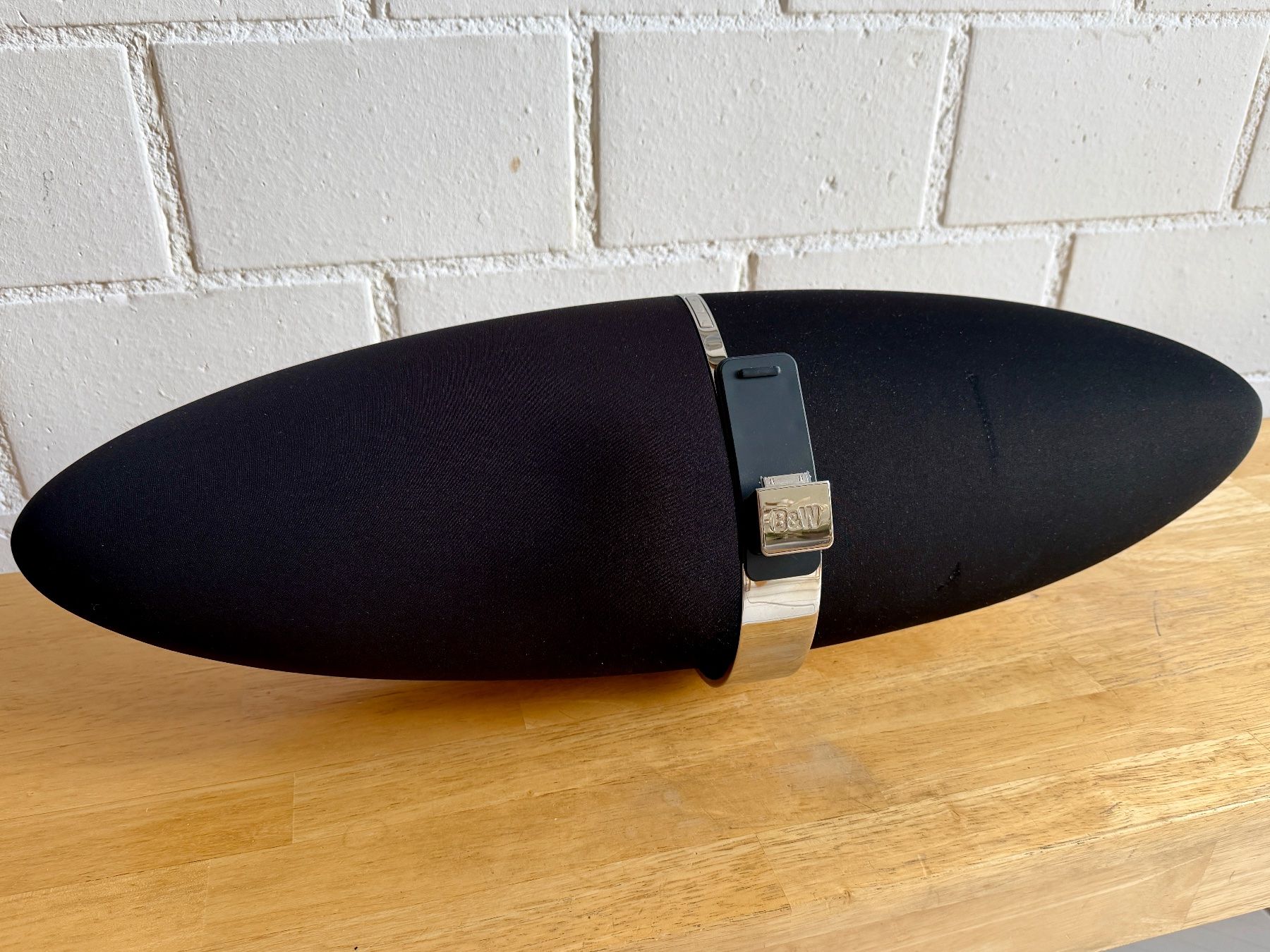 Bowers & Wilkins Casse acustiche: Bowers + Wilkins Zeppelin / Erste Generation – Usato da Kaiserstuhl AG venduto da Orna75