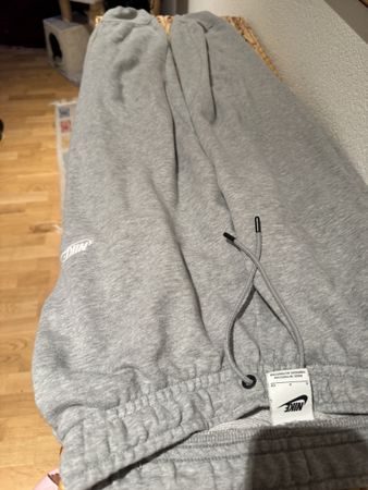Nike Jogginghose grau Grösse S guter Zustand