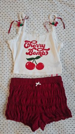Ensemble 2 pièces haut + short Cherry Bomb taille M