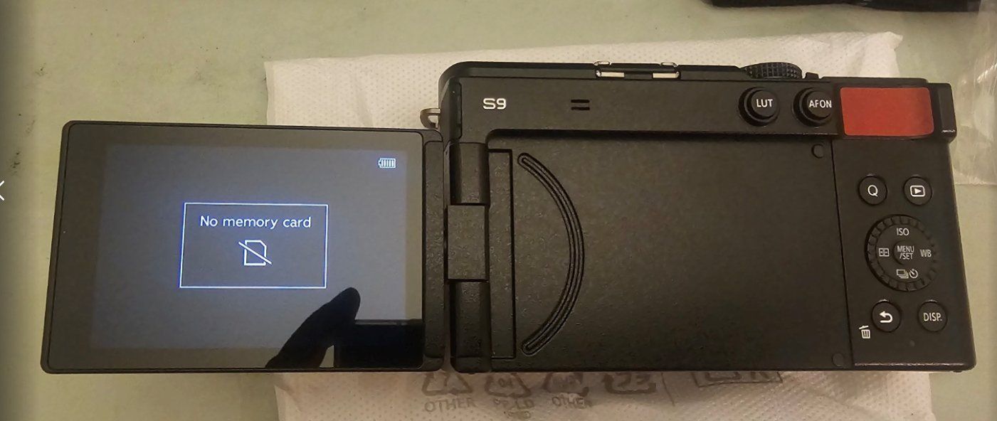 Panasonic Fotocamera: Panasonic Lumix S9 neu – Nuovo e nell'imballaggio originale da Geneve venduto da T36 3