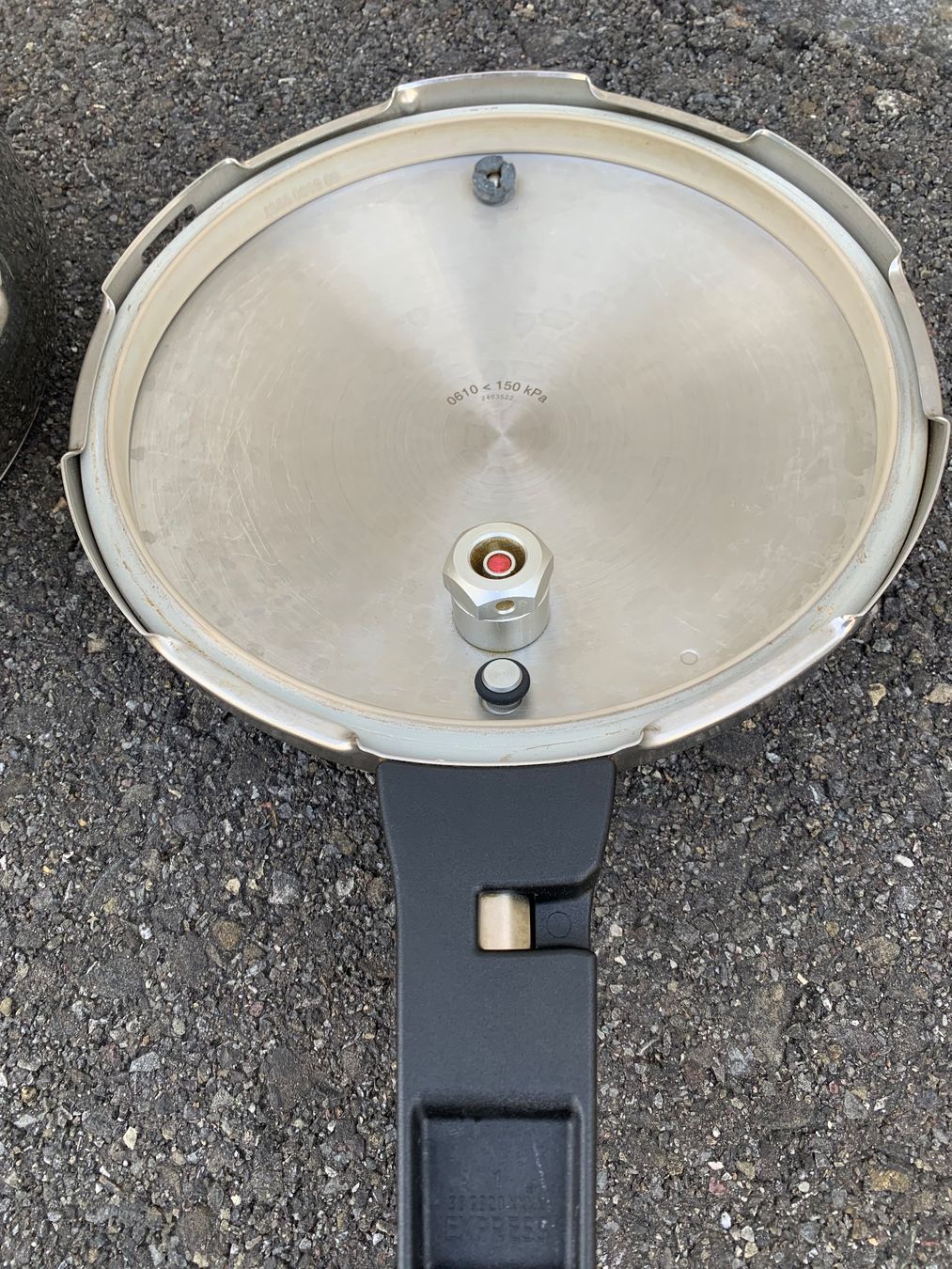 WMF Töpfe: Dampfkochtopf – Gebraucht aus Uster von ywy_k8ft 3