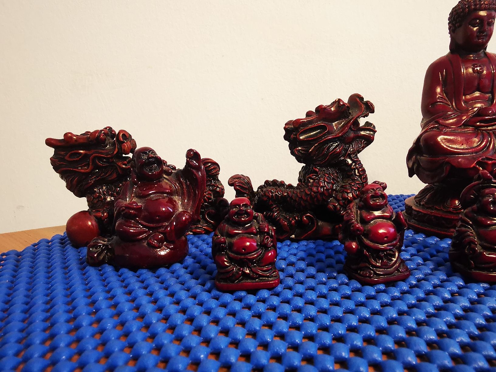 Statuette: Buddha & Drachen Figuren - Kunstharz – Usato da Crissier venduto da froerli 1