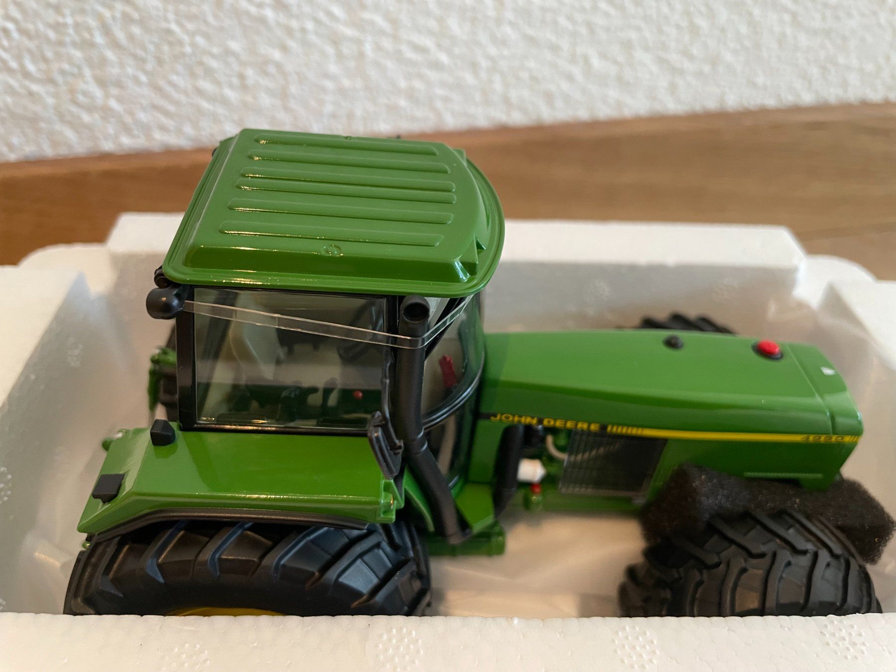 John Deere Trattori: John Deere 4960 – Nuovo e nell'imballaggio originale da Kreuzlingen venduto da Stefan1150 4