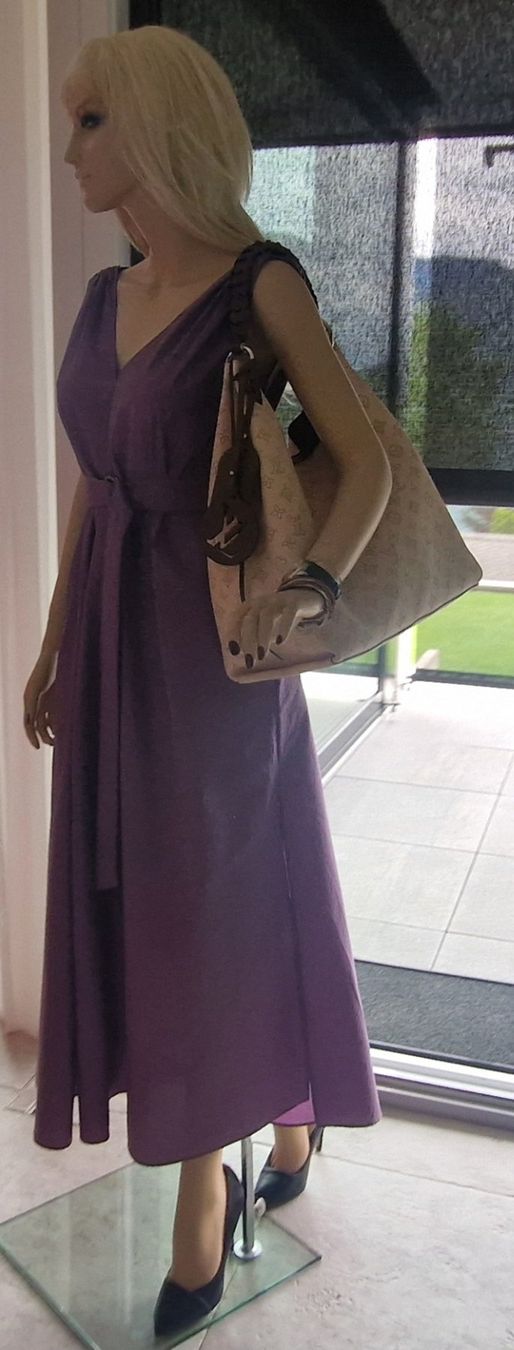 Brunello Cucinelli Vestiti: BRUNELLO CUCINELLI ÄRMELLOSES MAXIKLEID MIT MONILE – Nuovo (secondo la descrizione) da Walchwil venduto da Zovello 3
