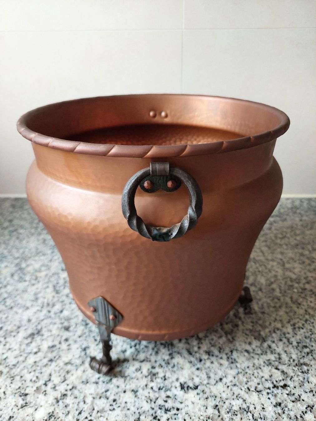Alle Dekorationen: Cache-pot ancien décoration H23 cm – Gebraucht aus Yverdon-les-Bains von pri_x6j6 1