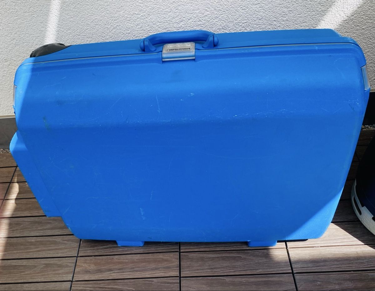 Valises de voyage: KOFFER AMERICAN TOURISTER GROSS – D'occasion à Malters par Kuettel1 2