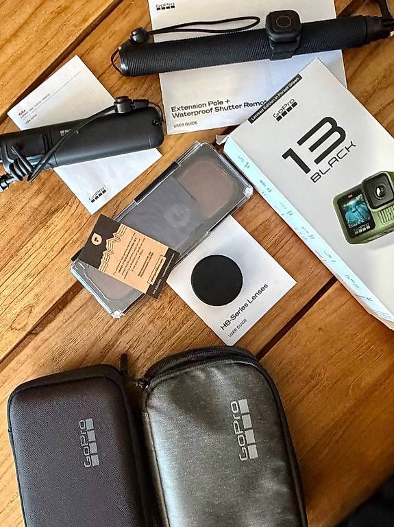 Gopro Action Cam: GoPro Hero 13 Green Forest + accessori – Usato da Ascona venduto da lollyfairy