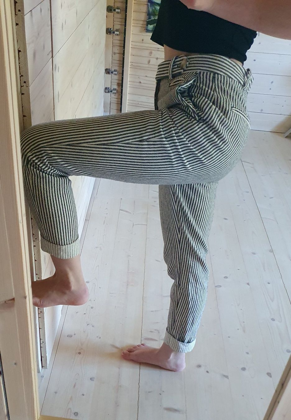 Zara Pantalons: Pantalon rayé Zara – D'occasion à Finhaut par sof_j2wn 9