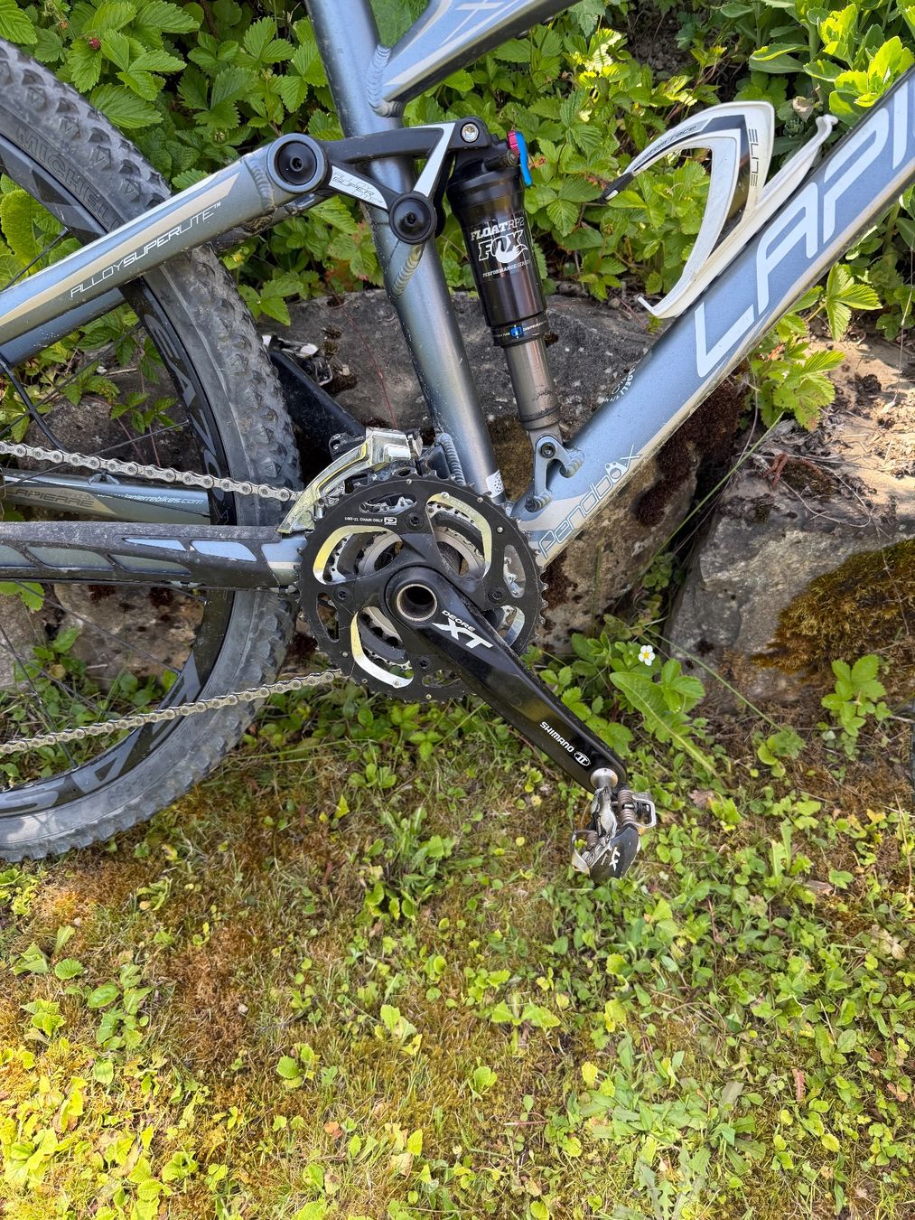 Lapierre Velos: kaum gebrauchtes Lapierre Fully Mountainbike, X-Flow 412 – Gebraucht aus Adliswil von lupina70 3