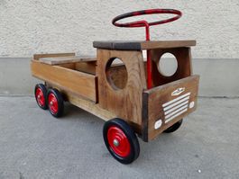 Lastwagen von Wisa Gloria Klassiker