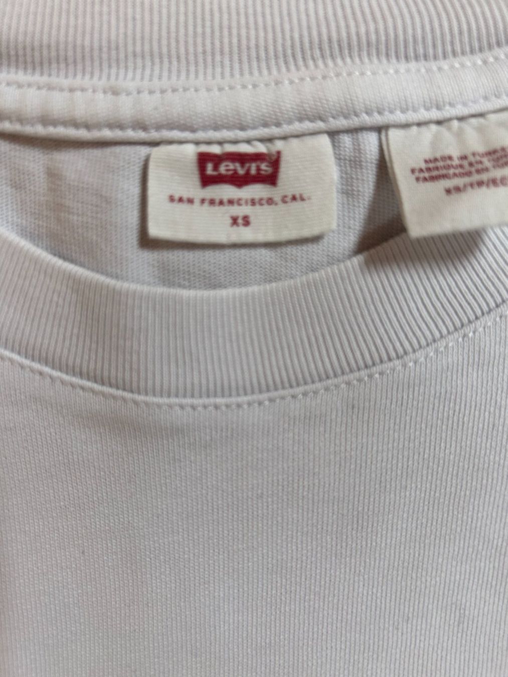 Levi's T-Shirts: T-shirt "Levi's" T. XS – Gebraucht aus Daillens von guisepa 2