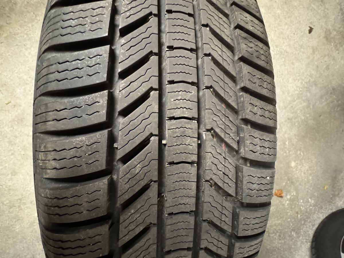 Pneumatici & Ruote complete: 4x roues 215/65 R17 – Usato da Studen BE venduto da Floki_ 2