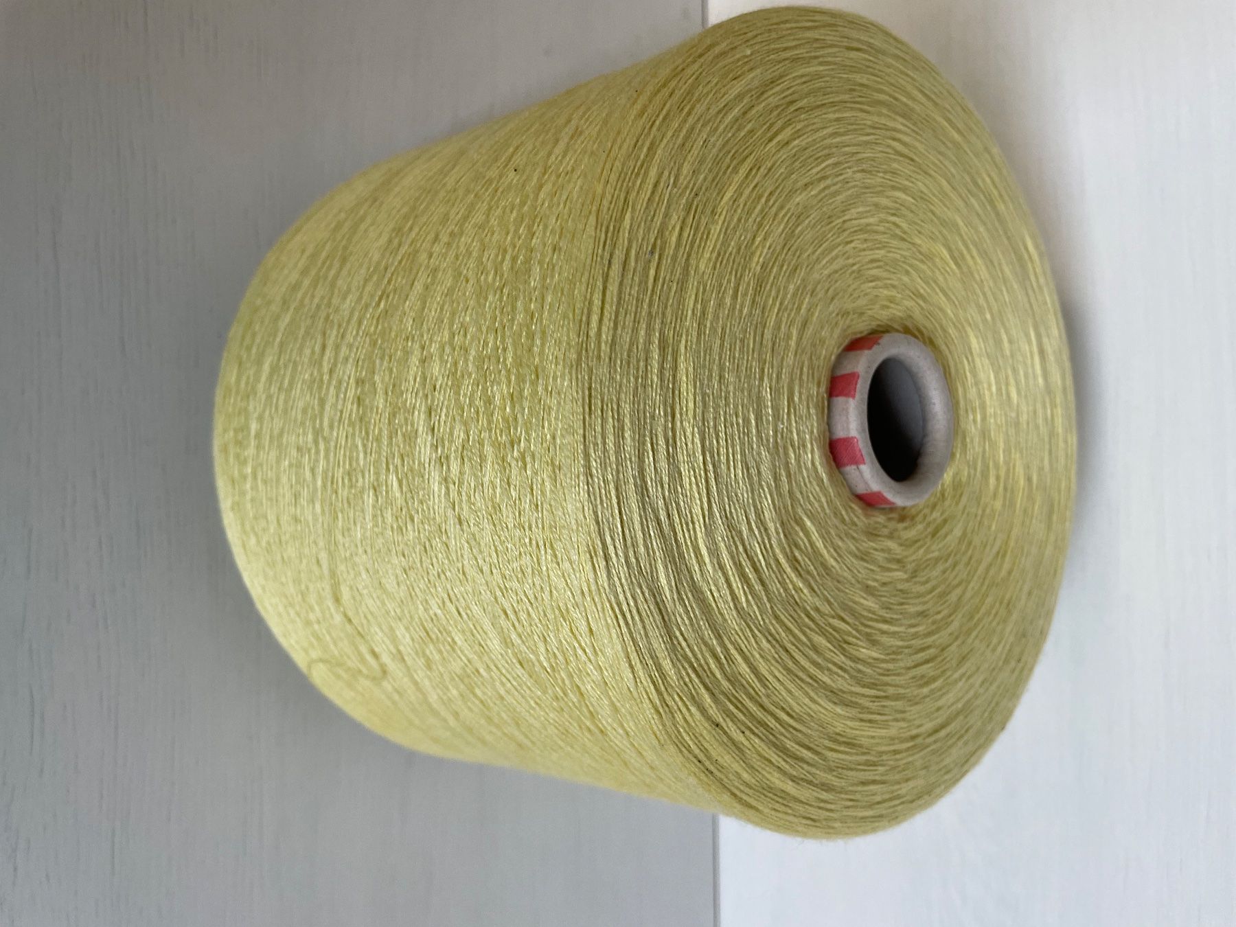 Laine: TVU Kone Ocean Farbe Lemon – Neuf avec emballage d'origine à Büsserach par bor_s88m