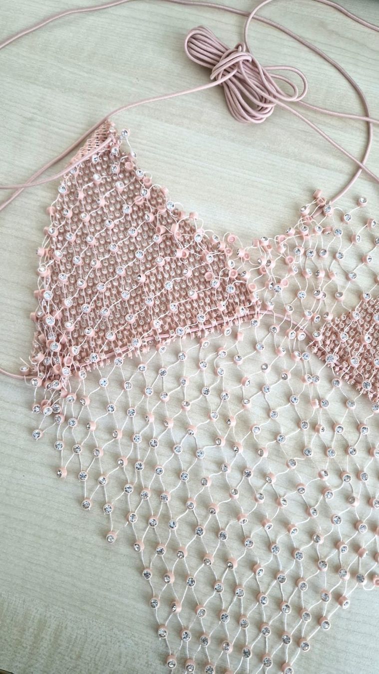 Tops: Strass Mesh Oberteil – Hellrosé mit silbernen Strasssteinen – Neuf avec emballage d'origine à Wettingen par Lady_glam 1