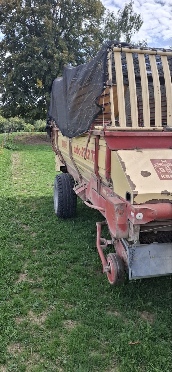 Krone Rimorchi: Ladewagen Krone – Usato da Niedermuhlern venduto da Claasaxos 2