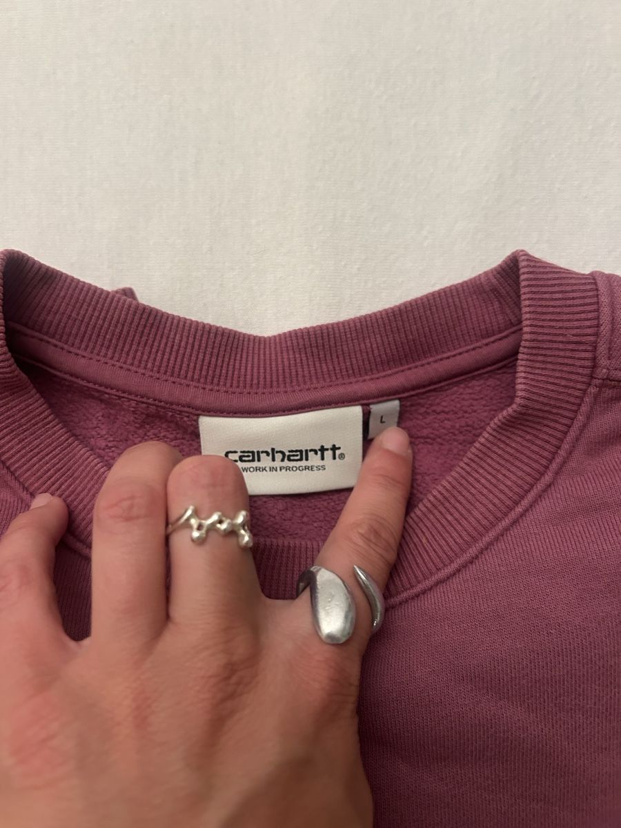 Maglioni & Felpe:     Carhartt crewneck sweatshirt – Usato da Ponte Capriasca venduto da noemi.slg 1