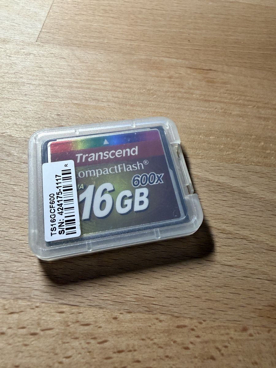 Schede di memoria: Carte Transcend CompactFlash 16GB 600x UDMA avec étui – Nuovo (secondo la descrizione) da Collombey venduto da malik.bkn 1