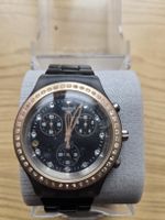 Swatch Chronograph Uhr schwarz mit Steinen besetzt