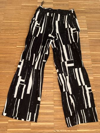 Pantalon large imprimé noir et blanc taille 38