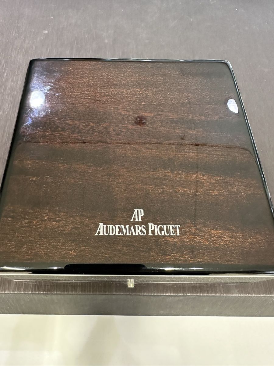 Audemars Piguet Orologi: Audemars Piguet Royal Oak Offshore – Usato da Bassersdorf venduto da oesale 6