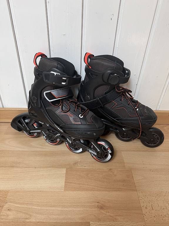 Pattini in linea & Pattini a rotelle: Roller inline pour enfants taille 32 à 35 – Usato da Lausanne venduto da nat_h2gw