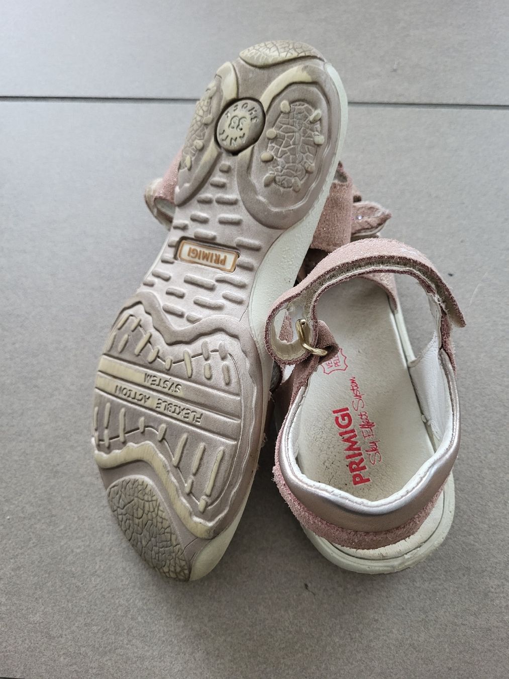 Primigi Scarpe per ragazze: Sandale von Primigi Gr.33 – Usato da Zollbrück venduto da Huki1 2
