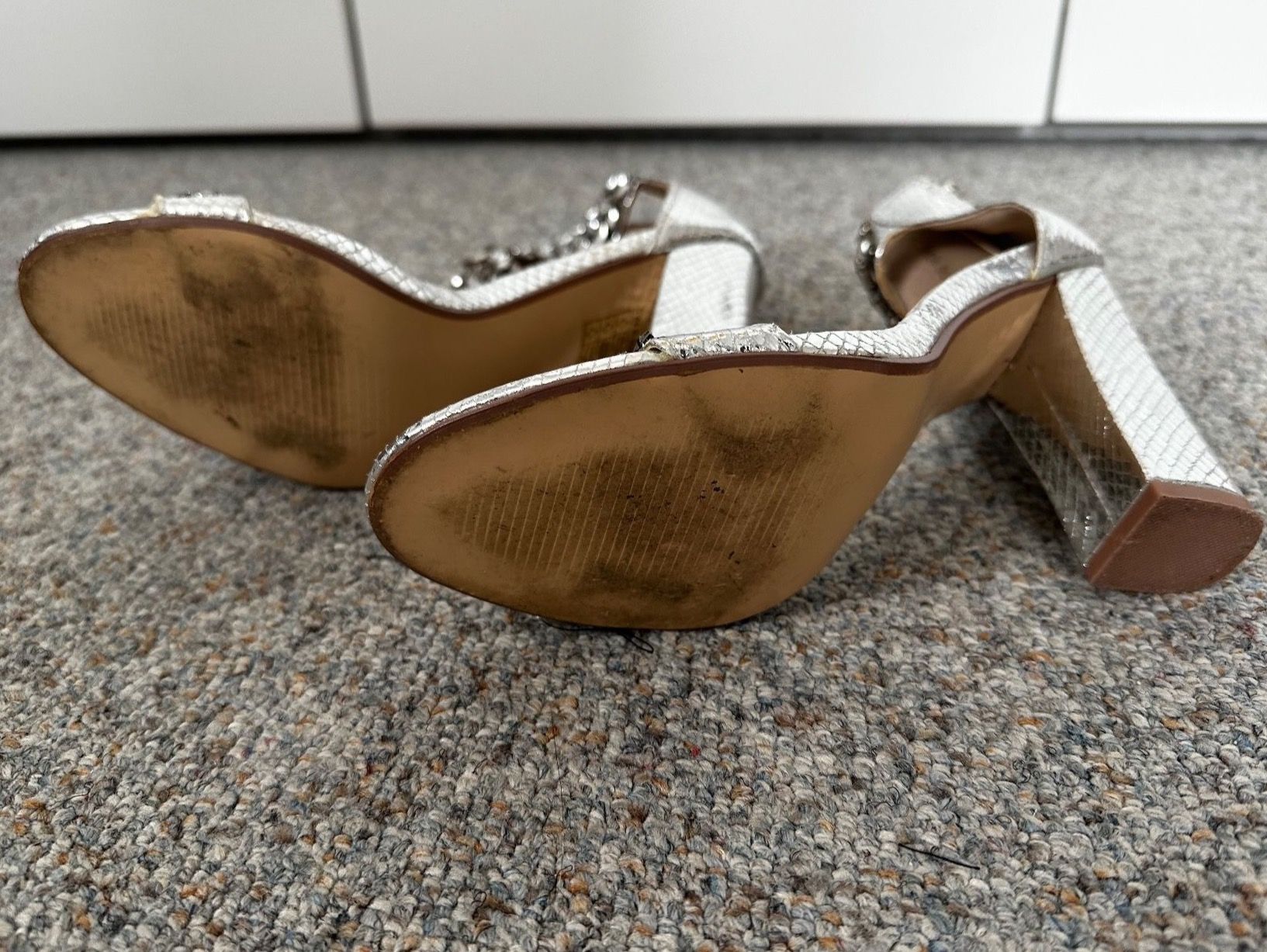 Damenschuhe: Damen Pumps von Sergio Todds Grösse 39 – Gebraucht aus Wagenhausen von vintagesecondhand 4