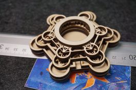Kugel Ständer Aus  Holz Metratron  Gross   Sehe Bilder