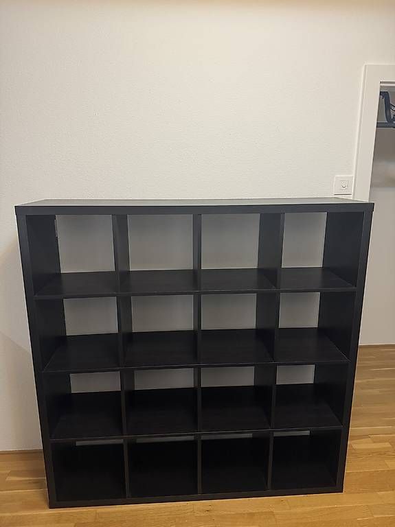 Ikea Scaffali: Kallax 4x4 Schwarz – Usato da Adlikon b. Regensdorf venduto da ammadope