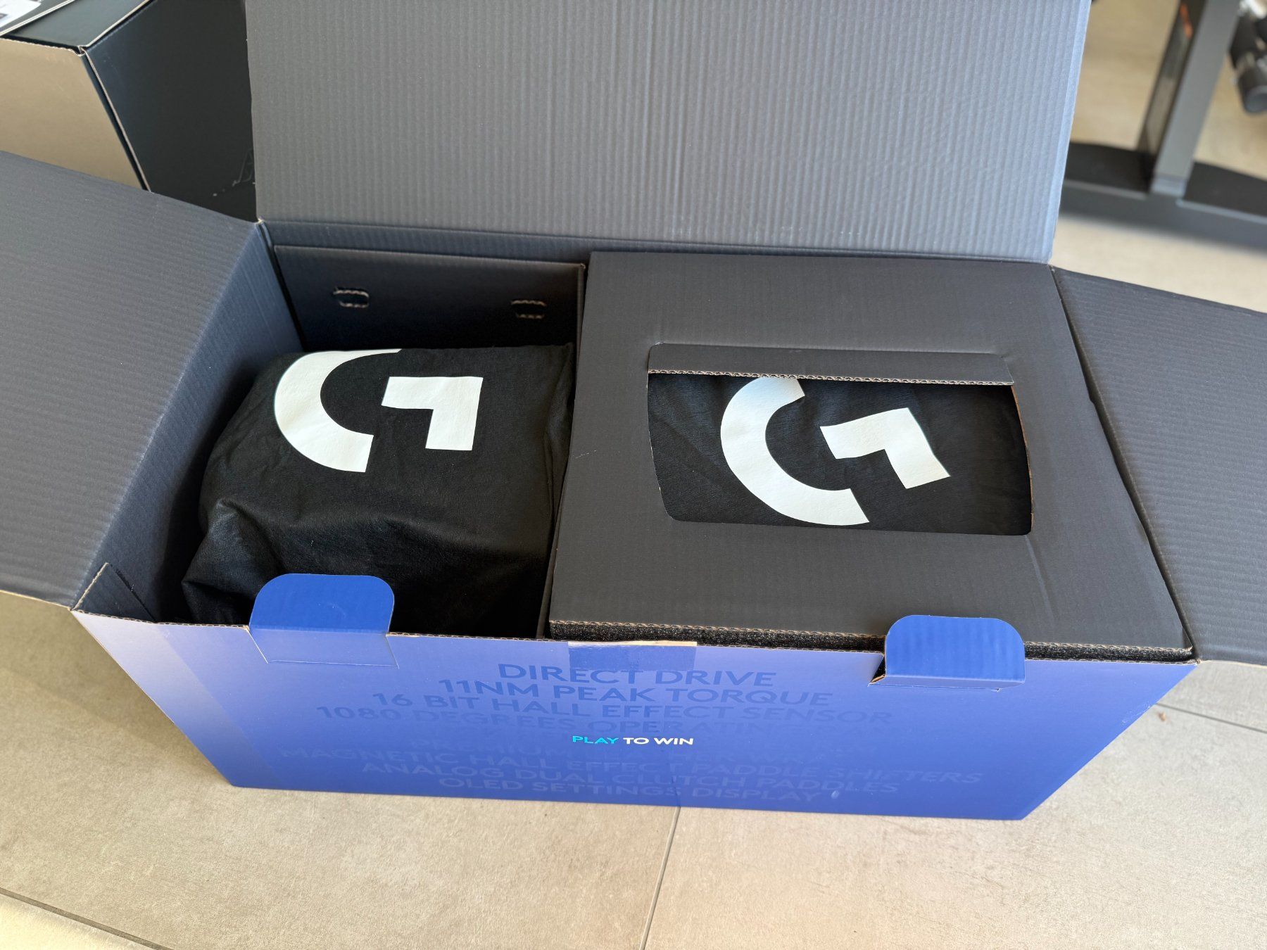 Logitech Controller: Logitech - G PRO RACING WHEEL - PRO RACING PEDALS – Nuovo (secondo la descrizione) da Bremgarten AG venduto da Berion 8