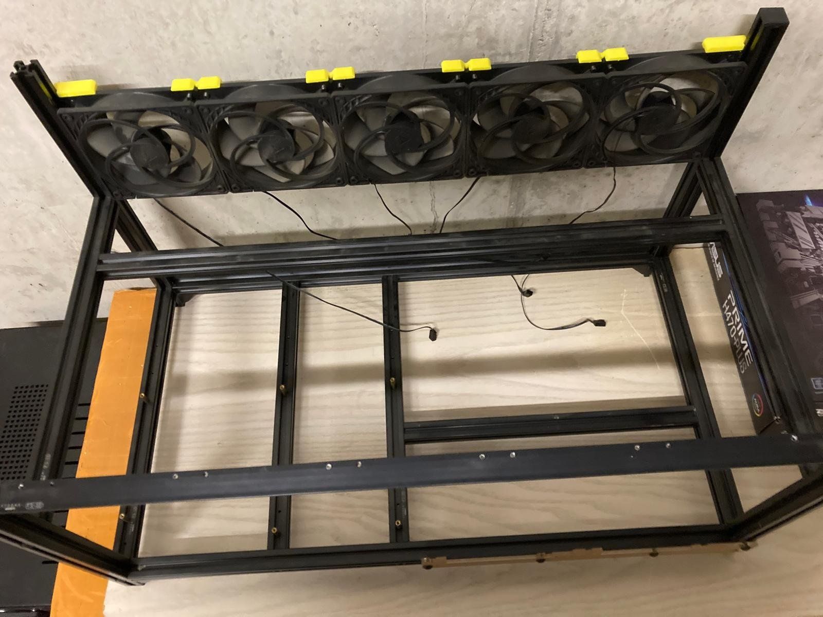 Coin Miner: Mining Rig Frame Veddha Minercase mit 5x 120mm Lüfter – Usato da Wettingen venduto da Schabernack_sam 2