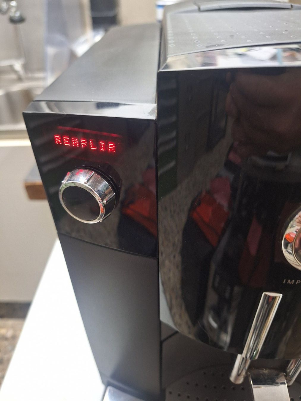 Jura Machines à café & Machines à expresso: Machine à café JURA C50 – Défectueux à Laconnex par Patkek29 5