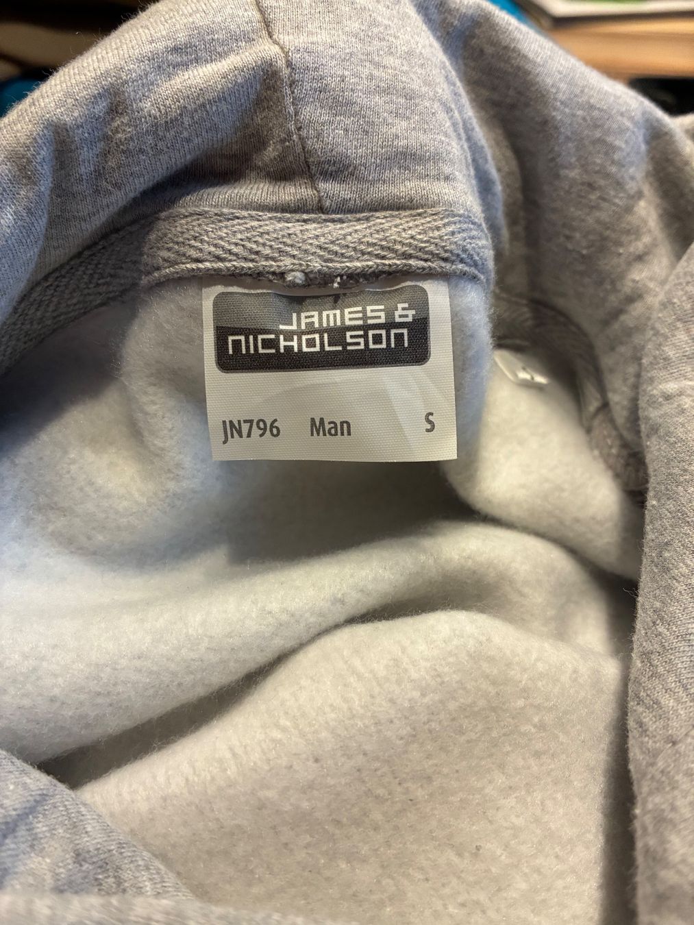 Maglioni & Felpe: Pullover Hoodie Neu James S – Nuovo e nell'imballaggio originale da Aarwangen venduto da to-hirschi 3