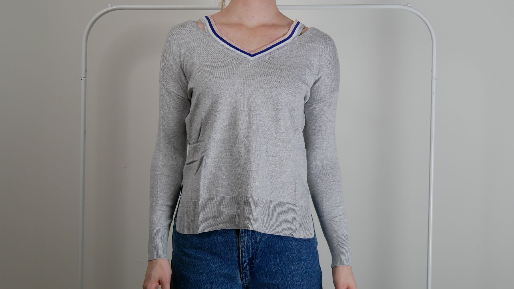 Karen Millen Maglioni & Felpe: Karen Millen Strickpullover Sweater Streifen grau – Nuovo (secondo la descrizione) da Zürich venduto da julia_vina 4
